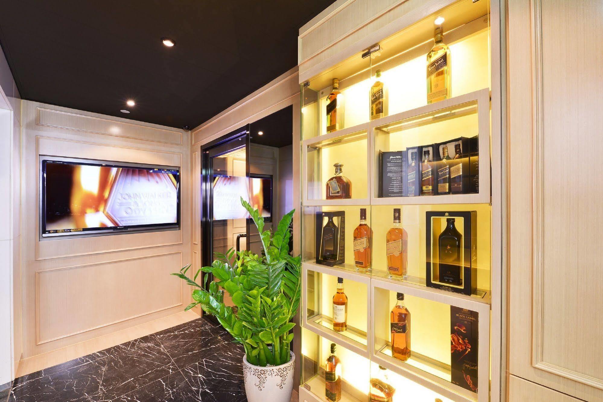 Walden Hotel ฮ่องกง ภายนอก รูปภาพ